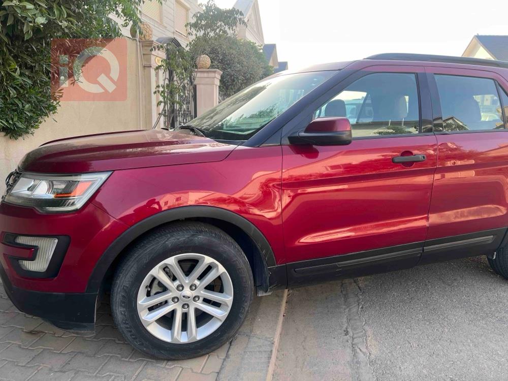 Ford Explorer